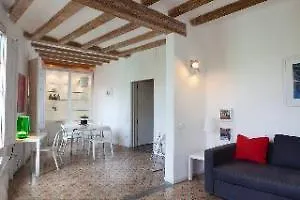 Bacardi Central Suites Barcelona Hotell